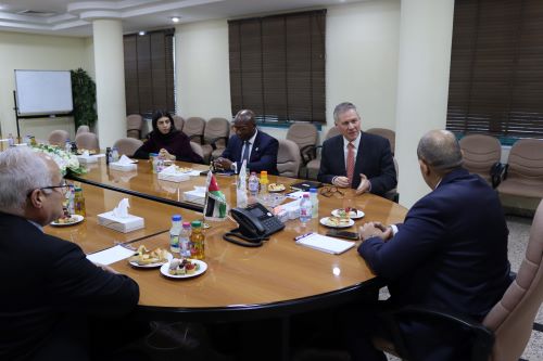 زيارة السفير البريطاني